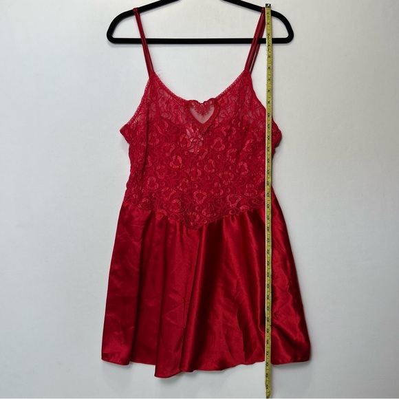 Vintage 90s Red Lace & Satin Slip Lingerie Thin Straps Heart Design Size Large - Picture 9 of 10